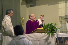 foto "cavazione parti" divisione novennale 2011 - 2020 Partecipanza Agraria di S.Agata Bolognese nella sala delle colonne appena ristrutturata fotografie di Umberto Guizzardi