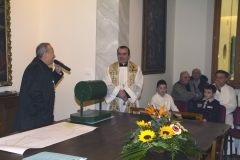 foto "cavazione parti" divisione novennale 2011 - 2020 Partecipanza Agraria di S.Agata Bolognese nella sala delle colonne appena ristrutturata fotografie di Umberto Guizzardi