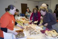 foto "cavazione parti" divisione novennale 2011 - 2020 Partecipanza Agraria di S.Agata Bolognese nella sala delle colonne appena ristrutturata fotografie di Umberto Guizzardi