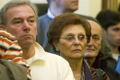 foto "cavazione parti" divisione novennale 2011 - 2020 Partecipanza Agraria di S.Agata Bolognese nella sala delle colonne appena ristrutturata fotografie di Umberto Guizzardi