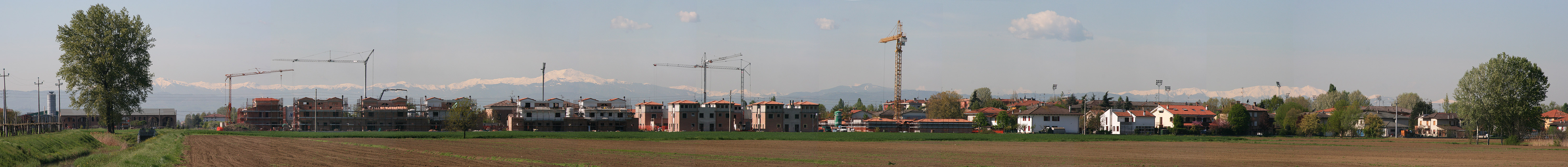 bassetta_montagne_neve_rit